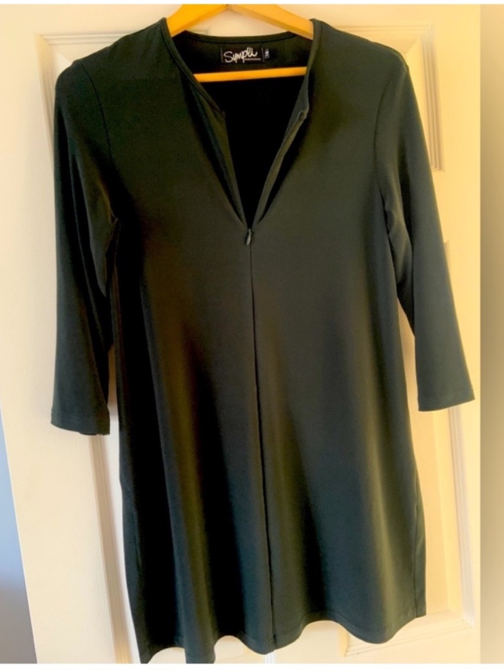 Beautiful dusty forest green Sympli tunic